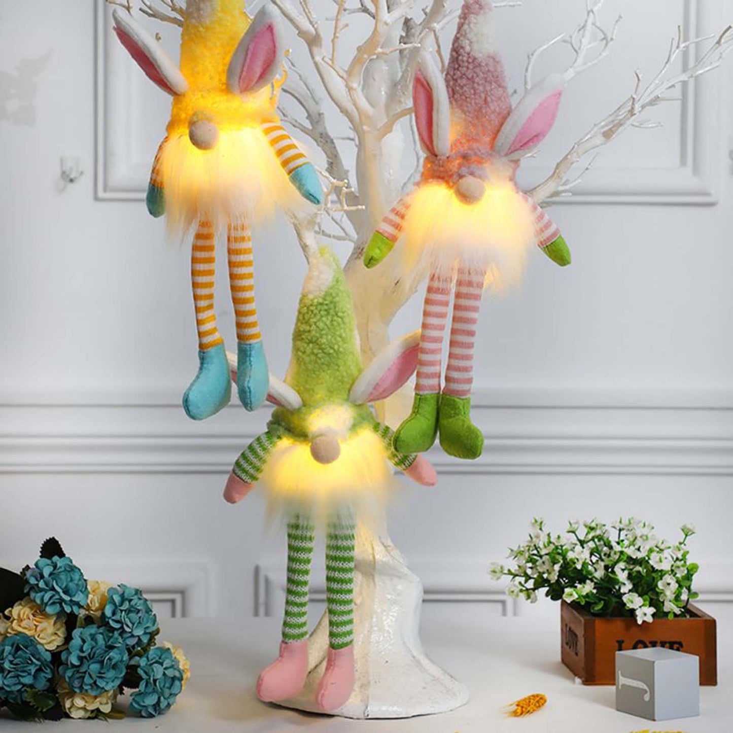 Gnomes For Easter LED